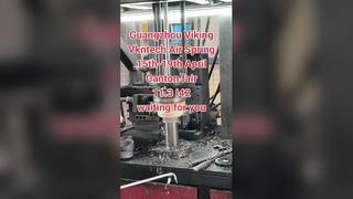 एयर स्प्रिंग टॉप प्लेट किनारे को कैसे काटें?